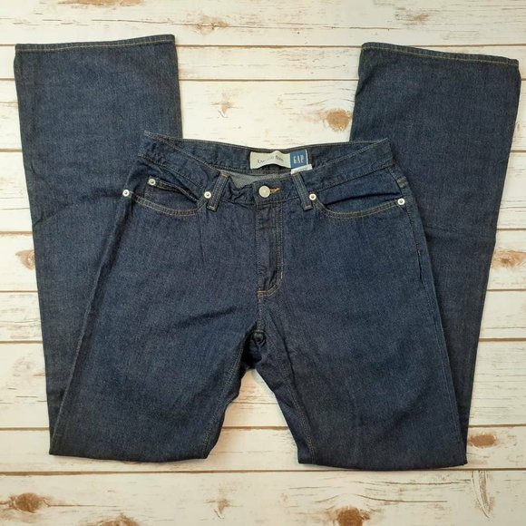 GAP Denim - Gap Women's Low Rise Flare Leg Jeans Blue 100% Cotton Dark Wash 5 Pocket Denim 4
